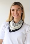 MONO SQUARE SCARF - white blk